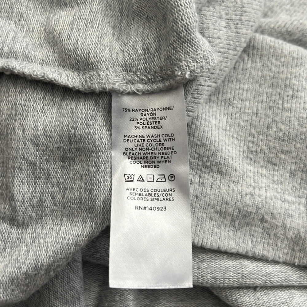 LOFT Knit V Neck Top